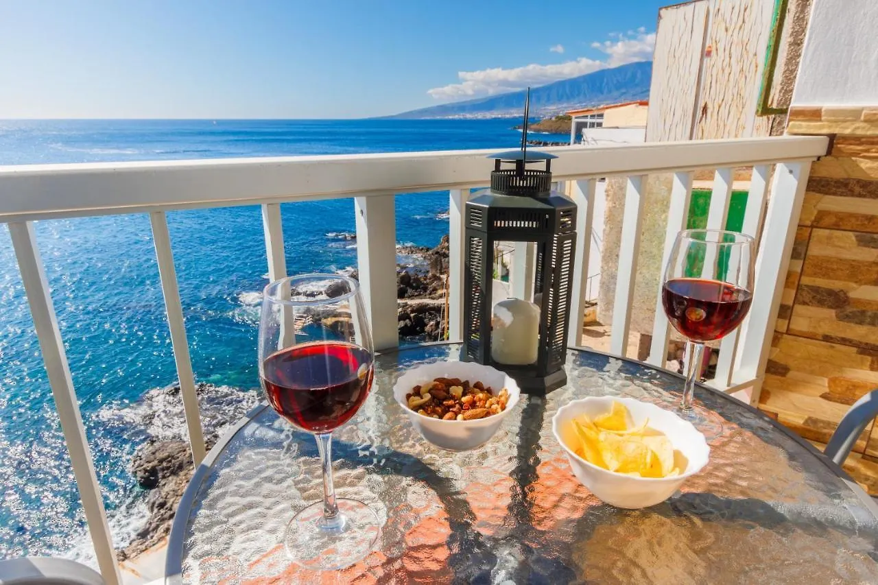 Spacious Studio Next To The Sea With Stunning Views Santa Cruz de Tenerife